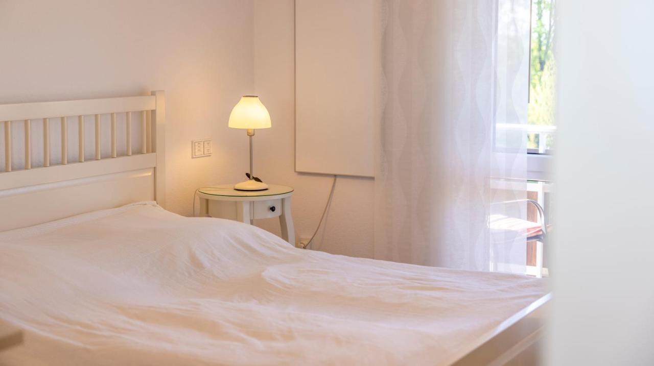 Ferienwohnung Seeblick Mit Blick Auf Die Alpen Wasserburg am Bodensee Exterior photo